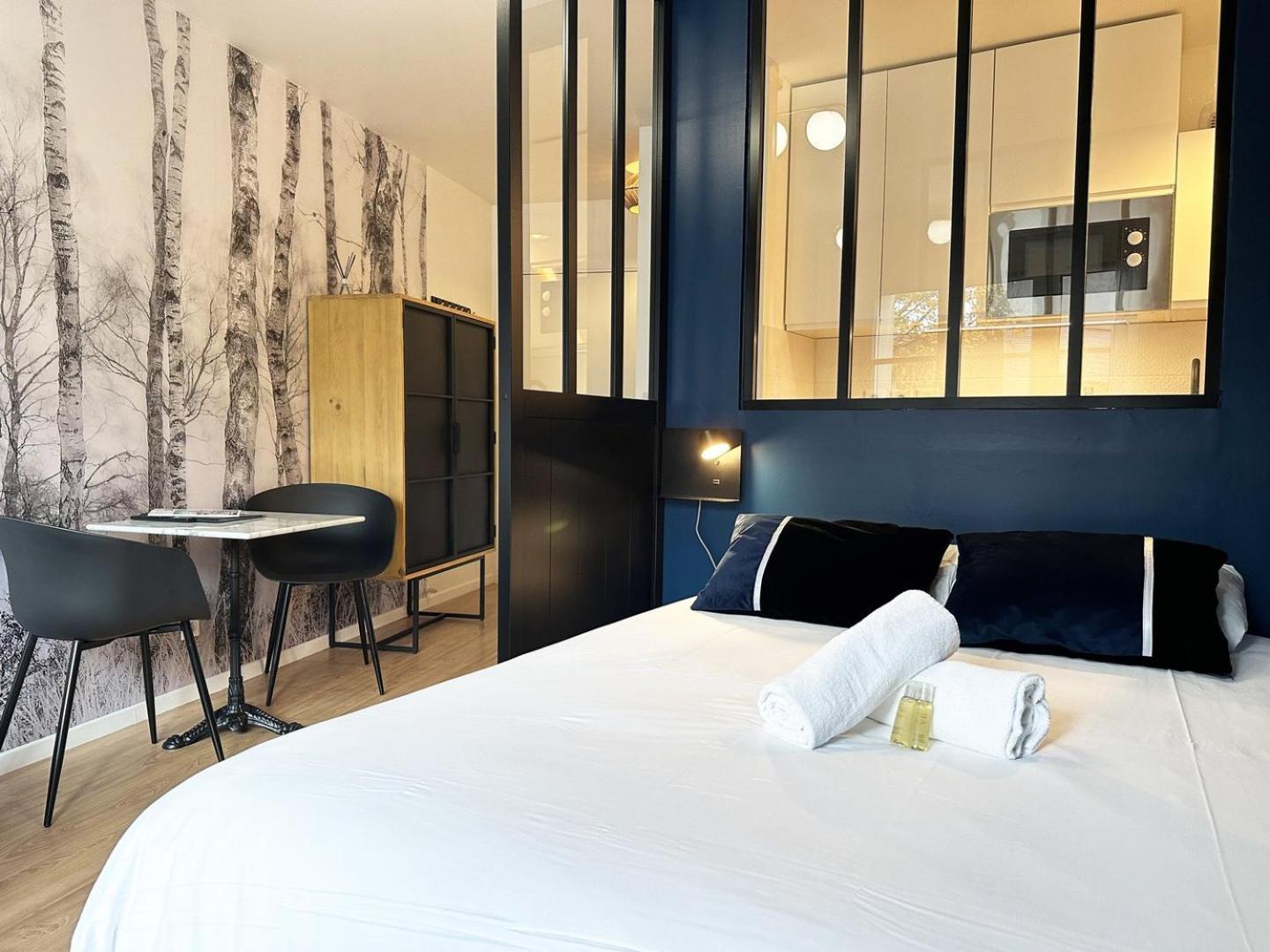 C Le 15 - Studio Cosy Avec Parking Chartres Kültér fotó
